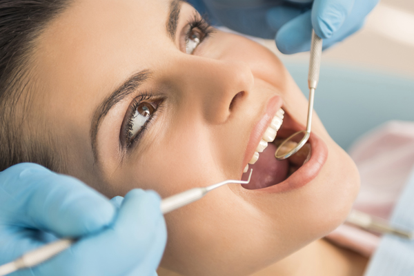 Dentist in Baton Rouge When to Get Dental Crowns